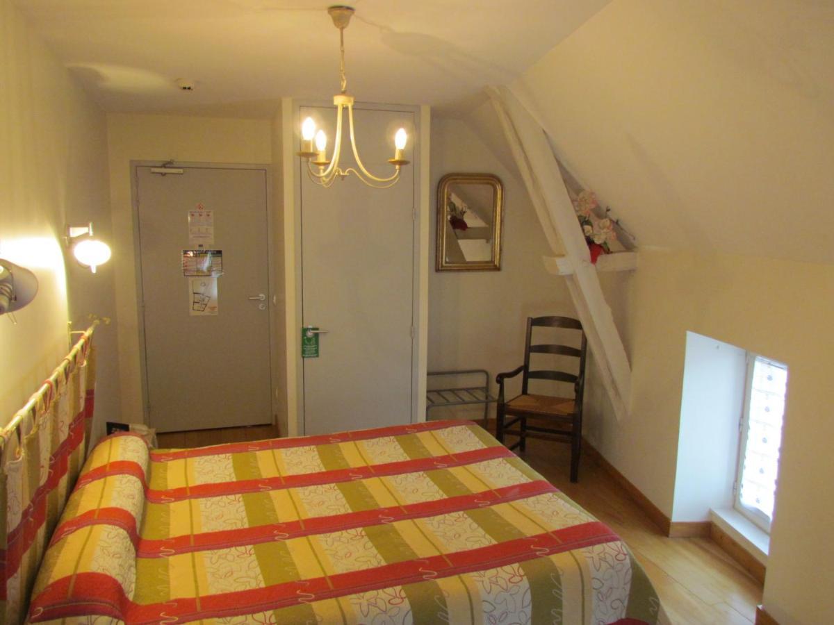 ホテル Le Relais De La Tour Capdenac-Gare エクステリア 写真
