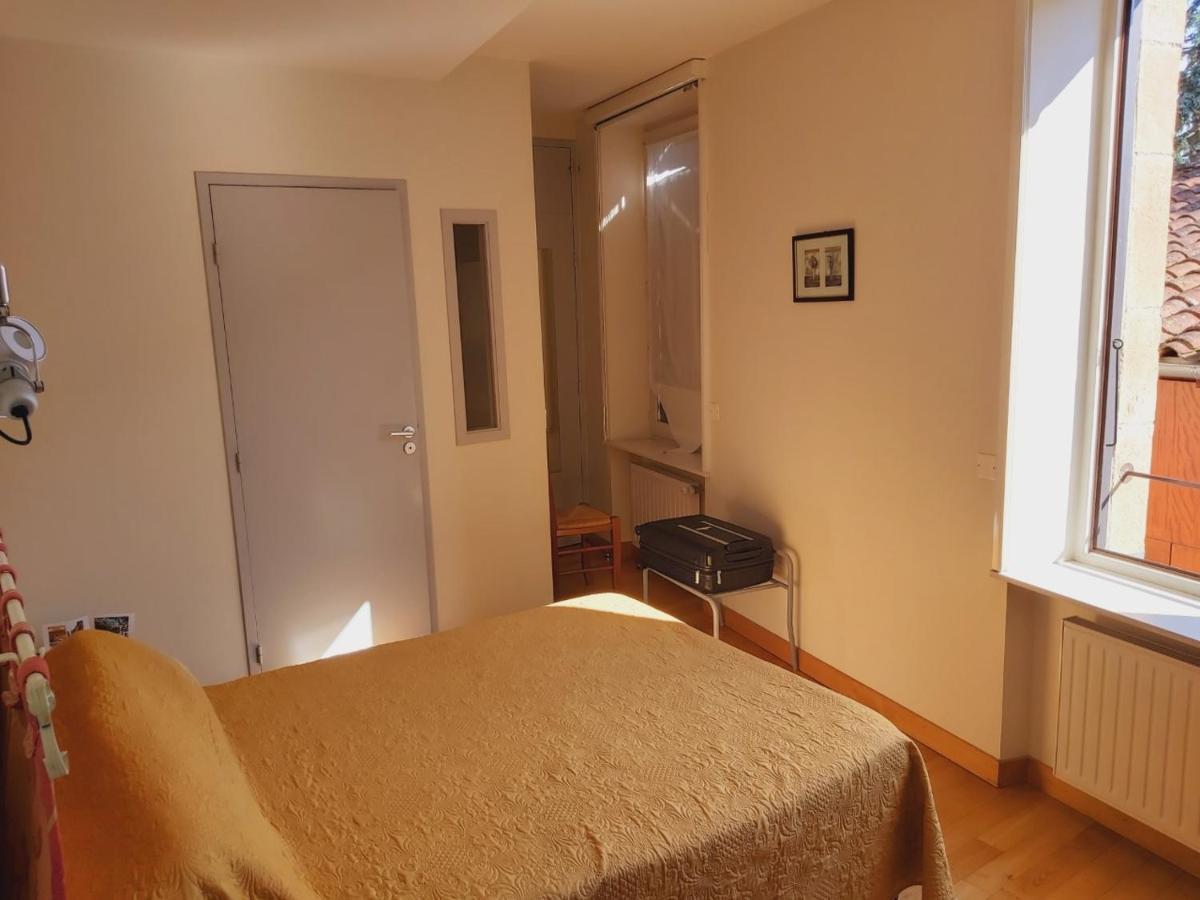 ホテル Le Relais De La Tour Capdenac-Gare エクステリア 写真